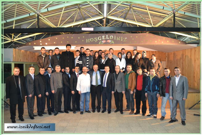 AK Parti Mehmet Akif’i Unutmadı