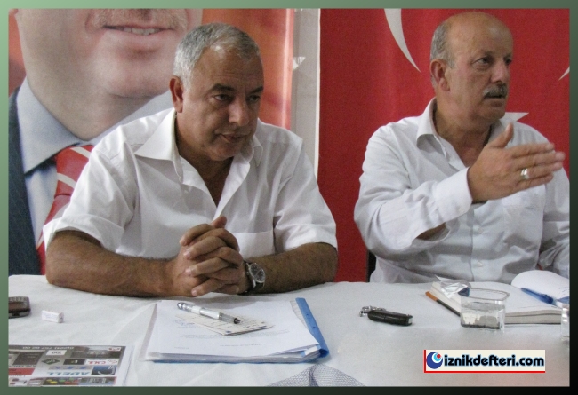 Ak Parti'den 37 Köy Muhtarı ile 2013 Yılı Değerlendirmesi