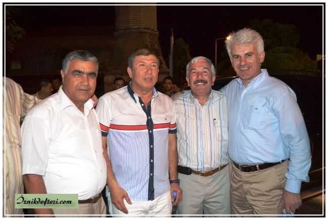 AKP'nin Sokak İftarında Tanju Çolak Farkı Yaşandı