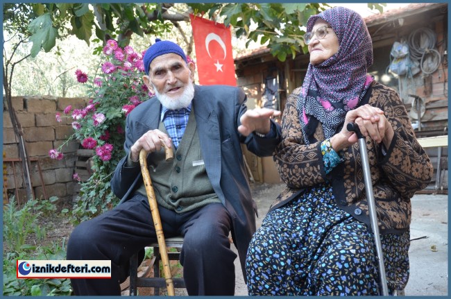 Asırlık Çifti Ölüm Ayırdı