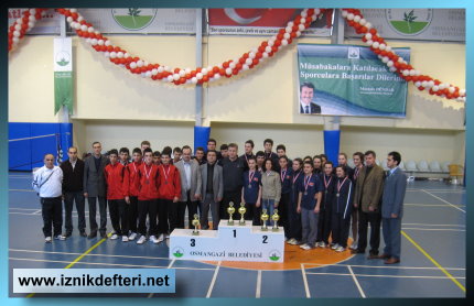 Badmintoncular İl Üçüncüsü Oldular