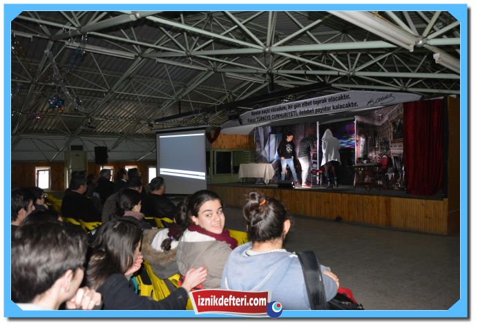 Bağımlılık Mücadelesine Tiyatro'lu Destek