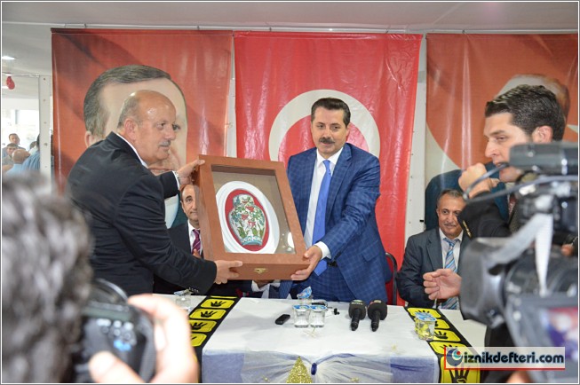 Bakan Faruk Çelik, Yeni SGK Hizmet Binası Açılışı İçin İznik&#39e Geldi