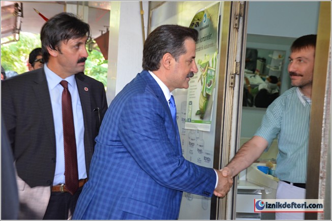 Bakan Faruk Çelik, Yeni SGK Hizmet Binası Açılışı İçin İznik&#39e Geldi