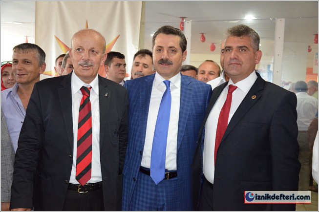 Bakan Faruk Çelik, Yeni SGK Hizmet Binası Açılışı İçin İznik&#39e Geldi