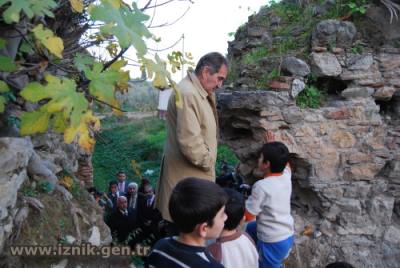 Bakandan İznike Yatırım Sözü