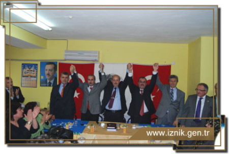Belediye Başkan Aday Adaylarını ilk açıklayan AKP oldu