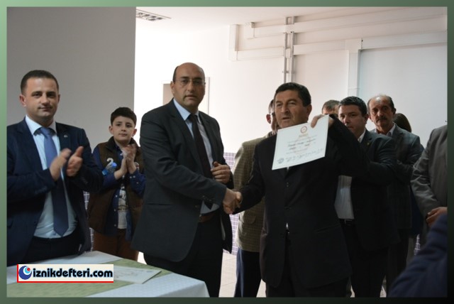 Belediye Başkanı Osman Sargın ve Meclis Üyeleri Mazbatalarını Aldı