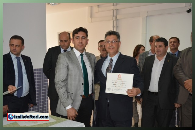 Belediye Başkanı Osman Sargın ve Meclis Üyeleri Mazbatalarını Aldı