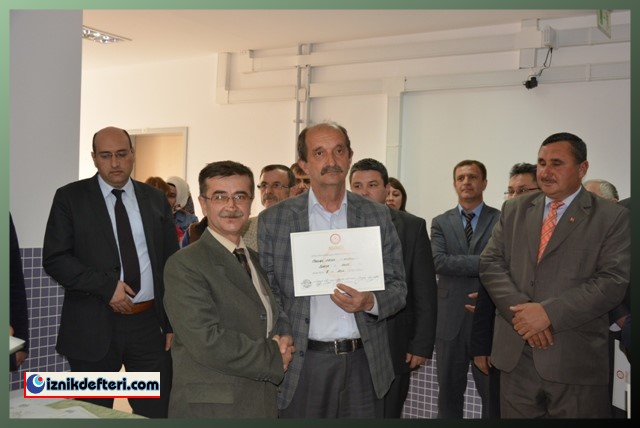 Belediye Başkanı Osman Sargın ve Meclis Üyeleri Mazbatalarını Aldı
