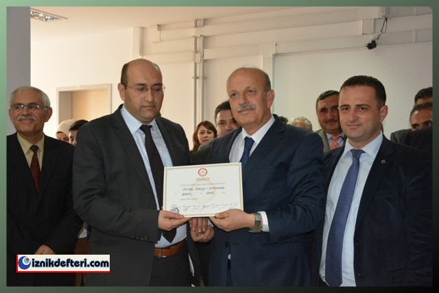 Belediye Başkanı Osman Sargın ve Meclis Üyeleri Mazbatalarını Aldı