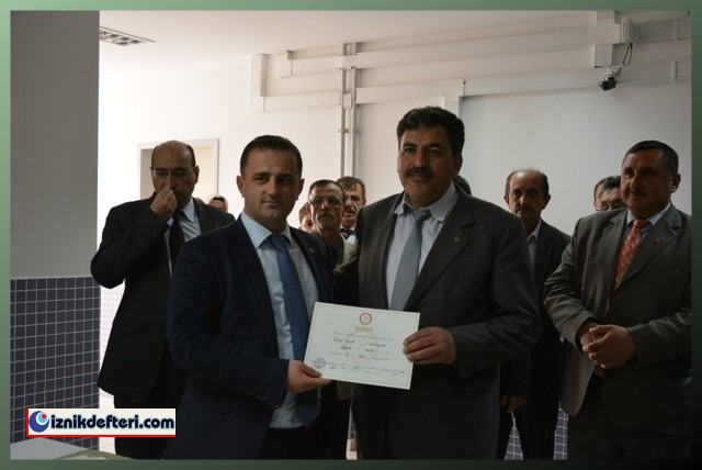 Belediye Başkanı Osman Sargın ve Meclis Üyeleri Mazbatalarını Aldı