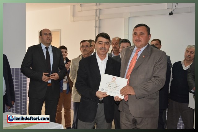 Belediye Başkanı Osman Sargın ve Meclis Üyeleri Mazbatalarını Aldı