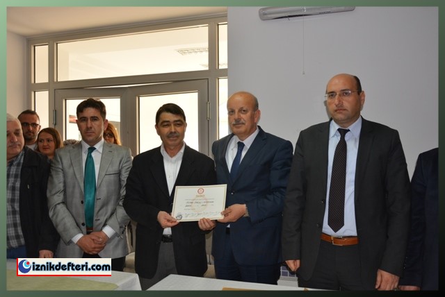 Belediye Başkanı Osman Sargın ve Meclis Üyeleri Mazbatalarını Aldı
