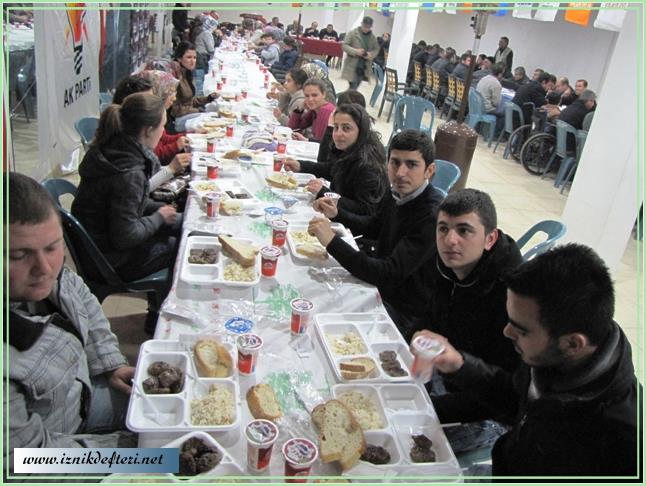 Beraberlik Yemeğinde Beraberlik Yoktu