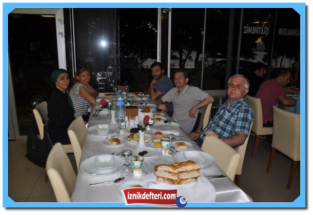 Berlin Motelden Anlamlı Destek