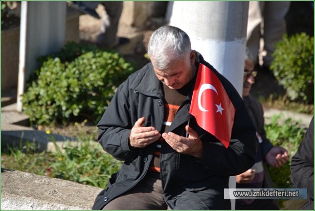Binlerce İznikli Şehitleri İçin Bir Araya Geldi
