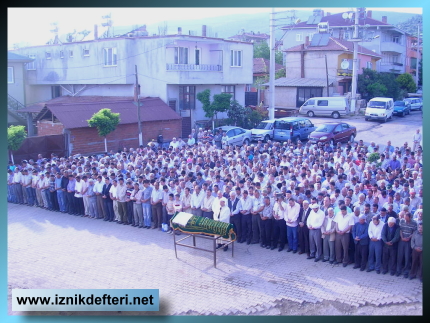 Binlerce Kişi Cenazede Buluştu