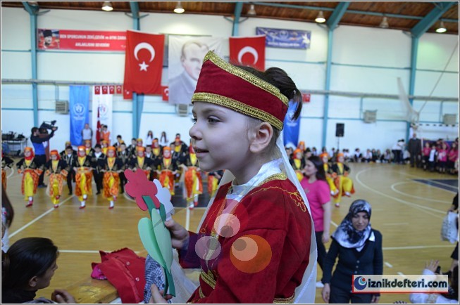 Birilerinin Zoruna Gidecek Ama 23 Nisan Kutlamaları Gerçekten Görülmeğe Değerdi