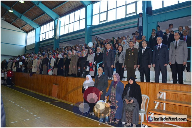 Birilerinin Zoruna Gidecek Ama 23 Nisan Kutlamaları Gerçekten Görülmeğe Değerdi