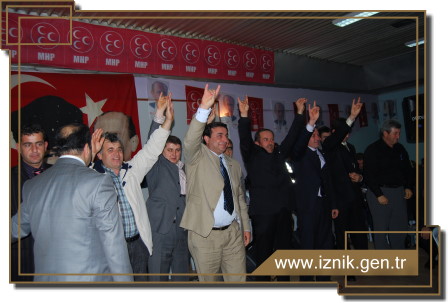 Bu Bir Bayrak Yarışı Değil, Bir Haklı Yürüyüşün, Halka Hizmetin Yarışıdır.