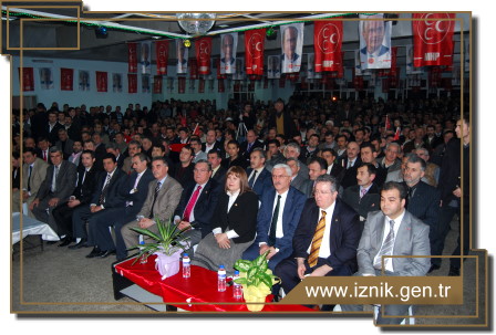 Bu Bir Bayrak Yarışı Değil, Bir Haklı Yürüyüşün, Halka Hizmetin Yarışıdır.