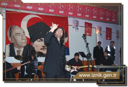 Bu Bir Bayrak Yarışı Değil, Bir Haklı Yürüyüşün, Halka Hizmetin Yarışıdır.