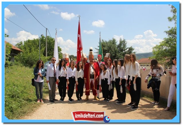 Bu Takım Takdiri Hak Ediyor