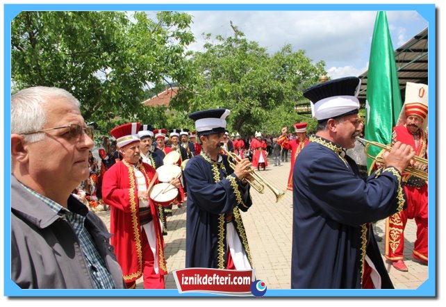 Bu Takım Takdiri Hak Ediyor