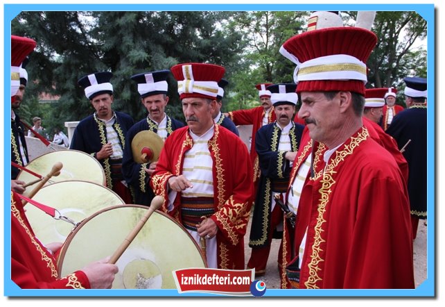 Bu Takım Takdiri Hak Ediyor