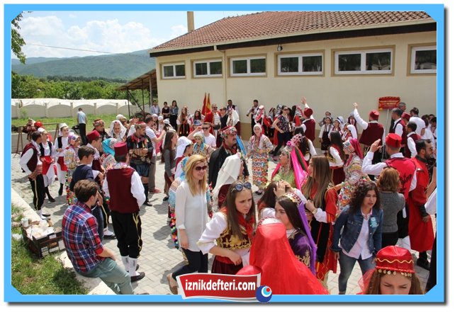 Bu Takım Takdiri Hak Ediyor
