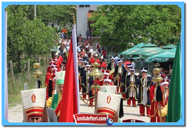 Bu Takım Takdiri Hak Ediyor