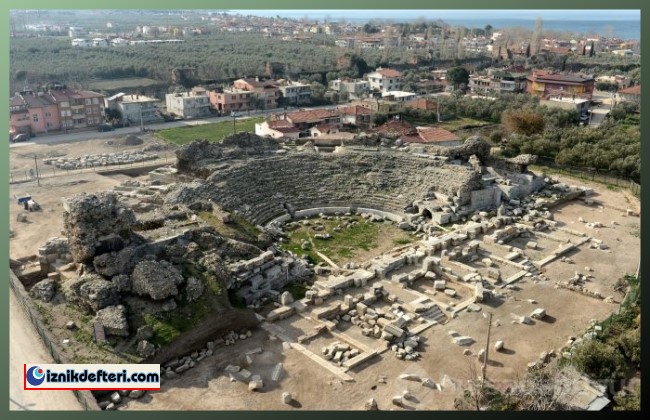 Büyükşehir Yasası Roma Tiyatrosu Kazılarını Durdurdu