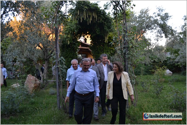 Çiçeği Burnunda Vali Karaloğlu'ndan İznik Ziyareti