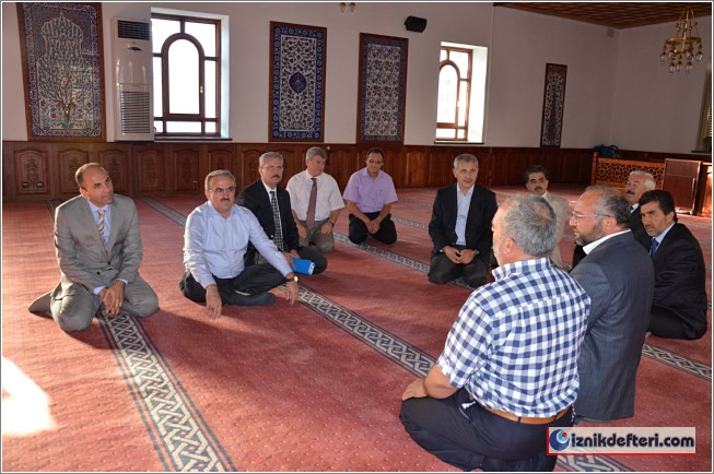 Çiçeği Burnunda Vali Karaloğlu'ndan İznik Ziyareti