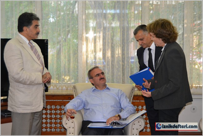 Çiçeği Burnunda Vali Karaloğlu'ndan İznik Ziyareti