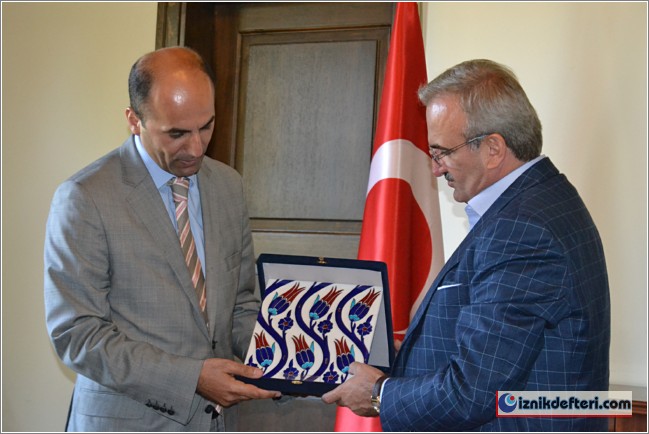 Çiçeği Burnunda Vali Karaloğlu'ndan İznik Ziyareti