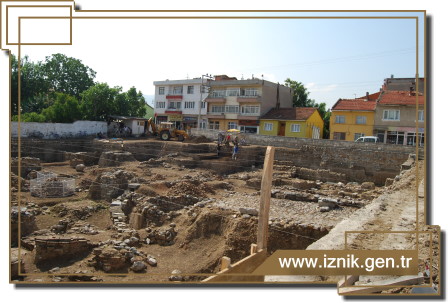Çini Fırınları Kazısı Yeniden Başladı
