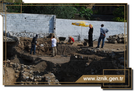 Çini Fırınları Kazısı Yeniden Başladı