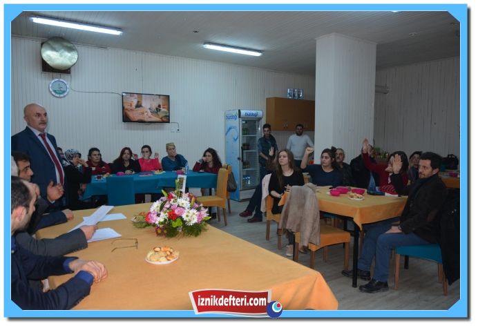 Çiniciler Derneği Güven Tazeledi