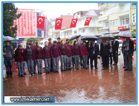 Cumhuriyet Bayramına Yakışmayan Görüntüler