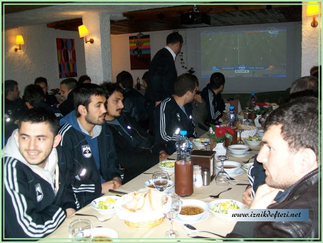 Darka Yönetiminden İznik Spor&#39a Moral Yemeği