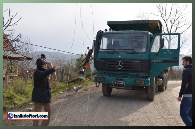 Dikkatsiz Sürücü İletişim Hatlarının Kesilmesine Neden Oldu