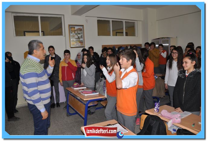 Domuz Gribine Şarkılı Türkülü Savaş Açtı