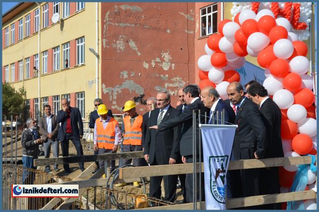 Ek Bina İznik Anadolu İmam Hatip Lisesini Rahatlatacak