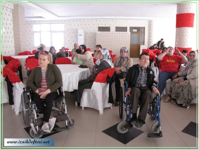 Engelliler Derneğinden Bilgilendirme Semineri