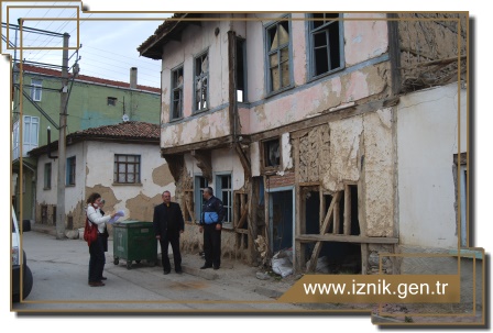Eski Binaya Yıkım Kararı