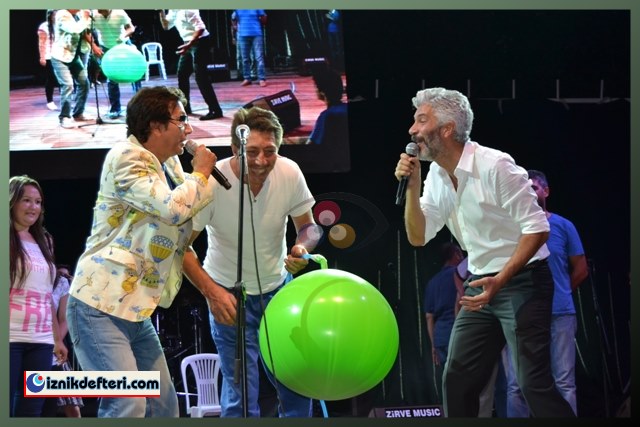 Festival Coşkusu Murat Kekilli ve Uygur Show İle Devam Ediyor