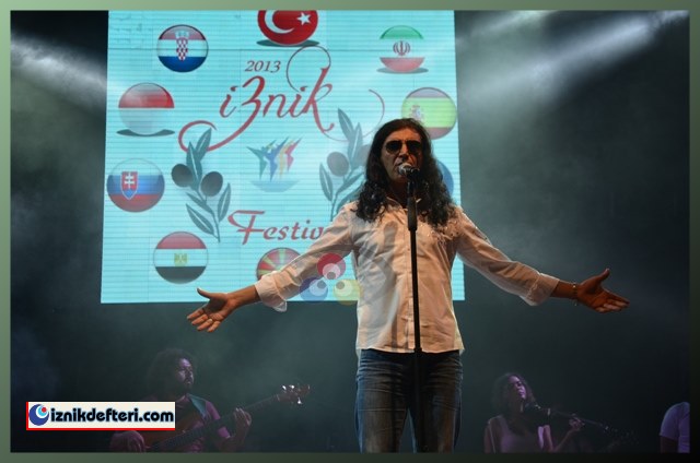 Festival Coşkusu Murat Kekilli ve Uygur Show İle Devam Ediyor
