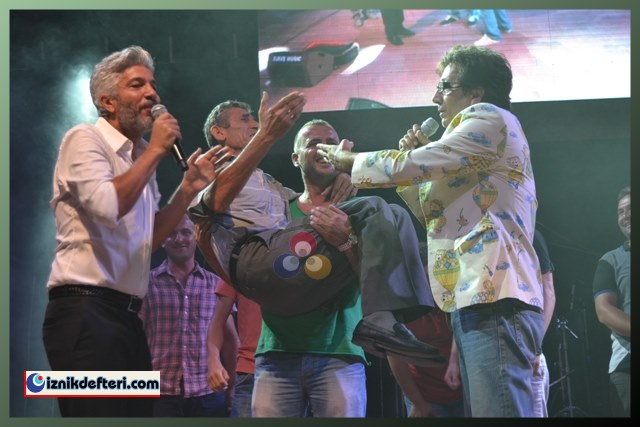 Festival Coşkusu Murat Kekilli ve Uygur Show İle Devam Ediyor
